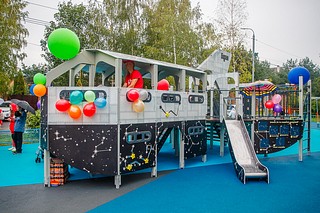 Детский игровой городок по губернаторской программе открыли в деревне Шульгино