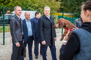 Андрей Иванов проверил ход благоустройства второй очереди парка «Союзный» в Одинцово