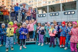 Две новые детские площадки по губернаторской программе открыли в городе Голицыно и поселке ВНИИССОК