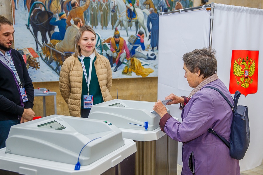 В Одинцовском округе стартовал второй день голосования на выборах губернатора Московской области, Сентябрь