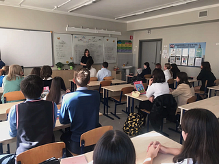 Полицейские Одинцовского городского округа провели профилактические беседы со школьниками