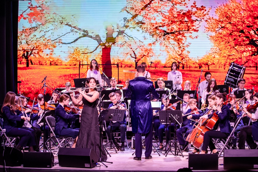 s, В Доме культуры Горки-10 состоялся праздничный концерт к 5-летию Одинцовского молодёжного оркестра