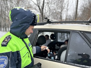 В Одинцовском городском округе сотрудники Госавтоинспекции провели профилактический рейд «Детское кресло», направленный на предотвращение дорожно-транспортных происшествий с участием детей-пассажиров