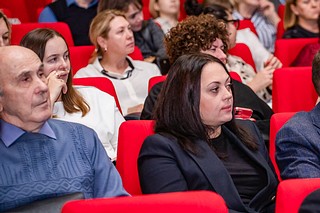 15 ноября, с отчетом по образованию, социальной сфере и здравоохранению перед жителями выступил заместитель главы округа Олег Дмитриев