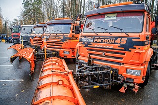 Глава Одинцовского округа провёл в Звенигороде смотр техники перед зимним сезоном