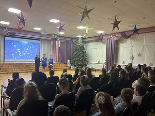 Одинцовские госавтоинспекторы провели для учеников начальных классов «Ёлку ПДД»