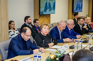 Председатель Совета депутатов Татьяна Одинцова обратила внимание участников на то, противодействие коррупции является одним из приоритетов в работе народных избранников