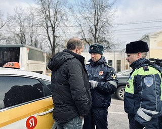Совместный рейд против незаконных пассажирских перевозок провели сотрудники Госавтоинспекции и УРАТК Минтранса МО