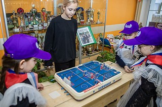V Ежегодная выставка «Миниатюра для творческой молодежи» открылась в Барвихинской школе