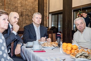 Глава Одинцовского городского округа Андрей Иванов и депутат Государственной Думы Никита Чаплин провели заседание Общественного совета при Одинцовском парке культуры, спорта и отдыха
