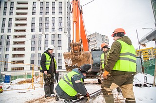 Глава Одинцовского округа Андрей Иванов проверил ход строительства нового корпуса СОШ № 8 в Одинцово