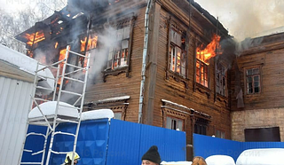 Операторы ЕДДС напомнили жителям округа, как вести себя, если они стали свидетелями пожара