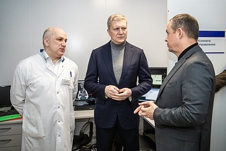 Андрей Иванов осмотрел систему отопления в диагностическом отделении Звенигородского подразделения ООБ
