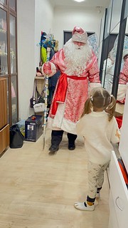 В Одинцовском округе полицейские продолжают проводить новогоднюю акцию «Полицейский Дед Мороз»