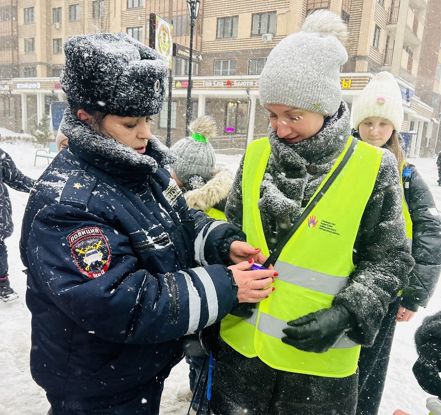 Маршрут текст 1, Сотрудники Одинцовской Госавтоинспекции показали детям безопасные пешеходные маршруты