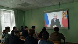 Студенты из Одинцовского городского округа приняли участие во Всероссийской акции «Цветок надежды»