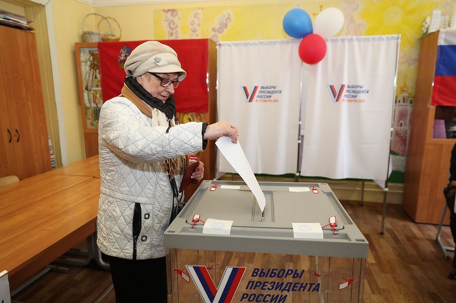 Очная явка на выборах Президента в Одинцовском округе на 14 часов 17 марта составила 62,61%, Март