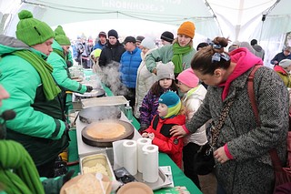 В Одинцовском округе проходят массовые масленичные гуляния
