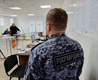 В Одинцовском городском округе росгвардейцы приняли участие в обеспечении правопорядка в период проведения выборов Президента Российской Федерации