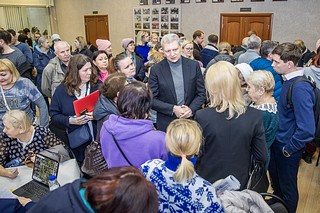 Глава Одинцовского округа Андрей Иванов провел выездную администрацию в поселке ВНИИССОК территориального управления Лесной городок