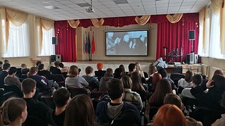 Кинолекторий по теме воссоединения Крыма с Россией прошел в Одинцовском техникуме