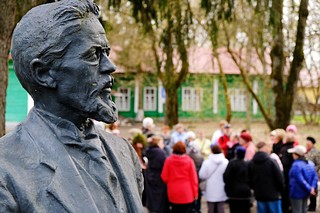 Накануне Международного дня памятников и исторических мест Звенигородский музей-заповедник провел масштабную акцию, посвященную объектам культурного наследия Звенигорода, связанным с именем писателя А. П. Чехова