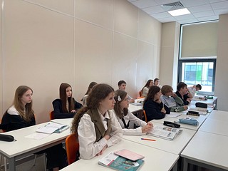 В Одинцовской гимназии № 14 ученики погрузились в захватывающий мир кино