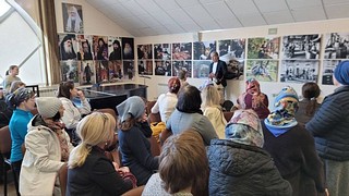 Выставка греческого фотохудожника Костаса Асимиса открылась в Приходском центре Гребневского храма