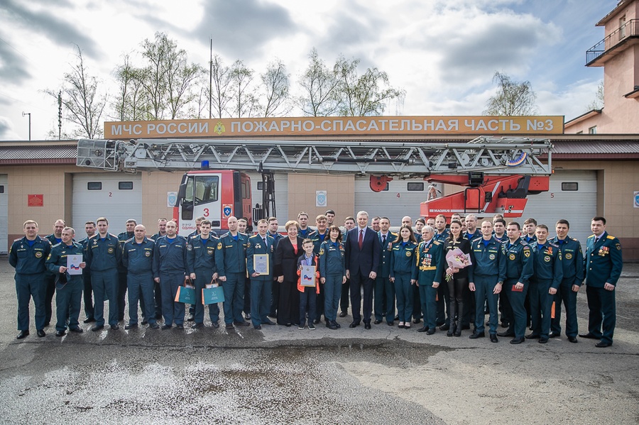 Пожарные текст 5, Одинцовских пожарных поздравили с 375-летием пожарной охраны России