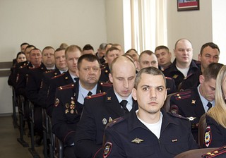 В актовом зале УМВД России по Одинцовскому округу начальник Управления, полковник полиции Игорь Лопатин провёл совещание, посвященное подведению итогов работы ведомства за первый квартал 2024 года. Участие в нем приняли личный и руководящий состав служб и подразделений УМВД, а также жители округа
