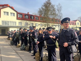 В УМВД России по Одинцовскому округу полицейские провели учебно-методические занятия с личным составом, в котором принял участие заместитель начальника полиции подполковник полиции Кирилл Черный