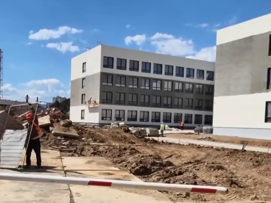 Строительство школы на 600 мест в Заречье продолжается в Одинцовском округе