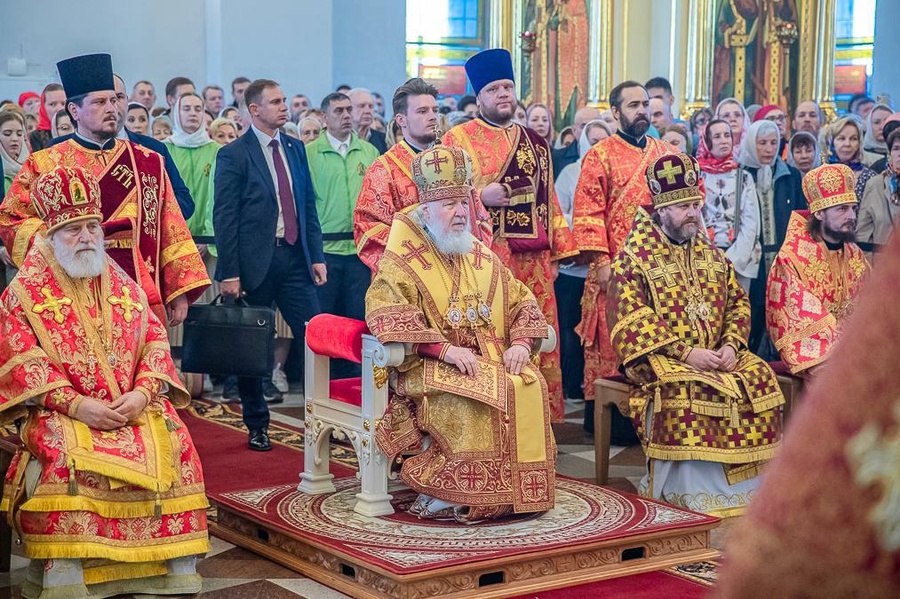 Литургия текст 5, Патриарх Московский и всея Руси Кирилл провёл литургию в Георгиевском соборе в Одинцово