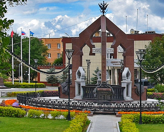 В Одинцовском округе за каждым заместителем главы муниципалитета закреплены территориальные управления. В зоне ответственности первого заместителя главы округа Михаила Пайсова сразу два ТУ — Ершовское и Звенигород. Инспекционные выезды в эти территориальные управления проводятся на постоянной основе. В обходах в обязательном порядке принимают участие местные активисты