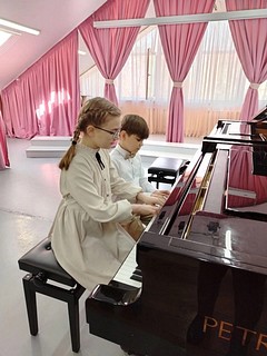 Пианисты из Одинцовского округа стали лауреатами конкурса «Музыкальная палитра»