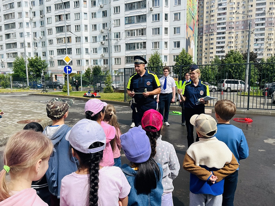ГАИ текст 1, Одинцовские госавтоинспекторы провели в детском саду мероприятие «Безопасное лето»