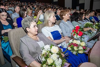 В Одинцовском округе медицинских работников поздравили с профессиональным праздником