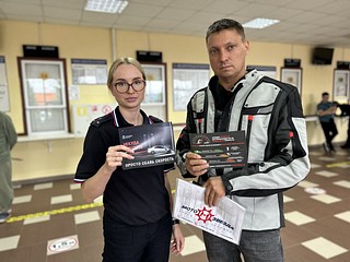 В рамках социального раунда «Некуда спешить» сотрудники Одинцовской Госавтоинспекции провели профилактические беседы с посетителями в регистрационно-экзаменационном отделе