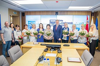 Андрей Иванов поздравил работников одинцовской почты с профессиональным праздником