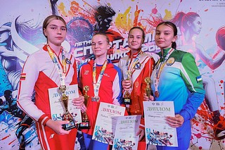 Одинцовские фехтовальщики успешно выступили на XII летней Спартакиаде учащихся России