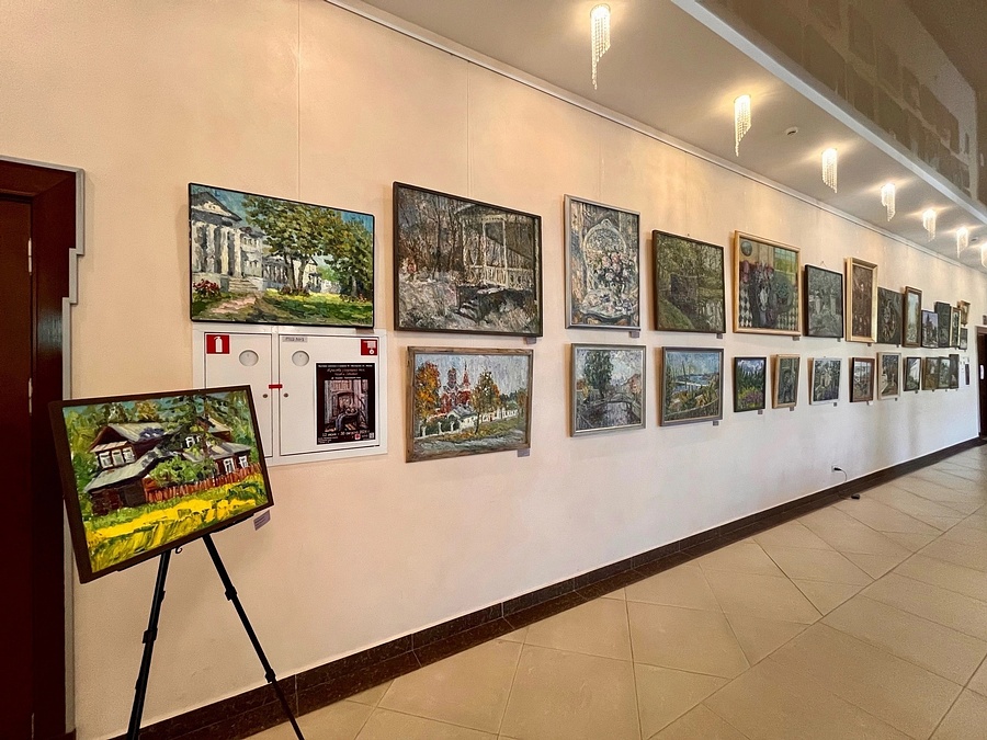 L, В Одинцовском округе в Ершовском Доме культуры открыта экспозиция живописи «Мастерская 18»