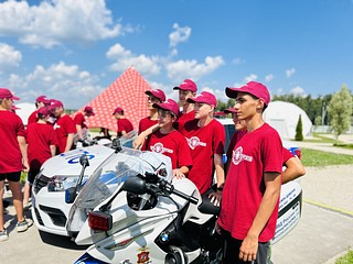 Одинцовские госавтоинспекторы провели очередную профилактическую встречу в детском летнем лагере