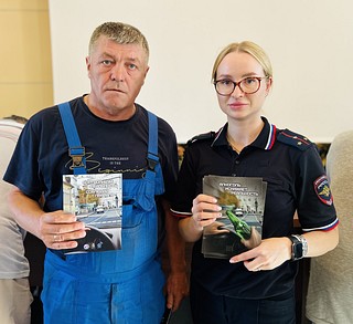 Одинцовские госавтоинспекторы провели инструктаж по правилам дорожного движения с водителями автобусов