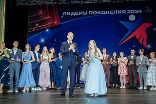 Золотые и серебряные медали в этом году получили 629 школьников Одинцовского городского округа