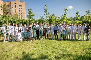 Глава Одинцовского городского округа Андрей Иванов вместе с депутатом Государственной Думы Татьяной Буцкой открыли на базе областной больницы Центр поддержки грудного вскармливания. Как отметил Андрей Иванов, всё, что связано со здоровьем матери и ребёнка — безусловный приоритет в здравоохранении