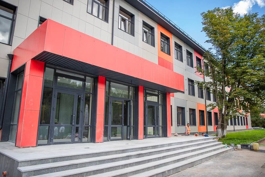 Капитальный ремонт школы № 2 имени Пронина завершается в Звенигороде