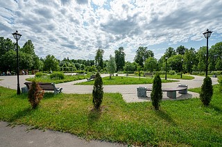 Бесплатные мастер-классы по танцам проводят в Парке героев 1812 года
