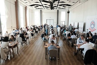 В парке «Патриот» стартовал чемпионат мира по русским шашкам. Турнир продлится до 15 сентября