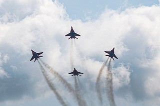 В субботу, 14 сентября, над военно-патриотическим парком культуры и отдыха ВС РФ «Патриот» пройдет выступление авиационной группы высшего пилотажа «Стрижи»