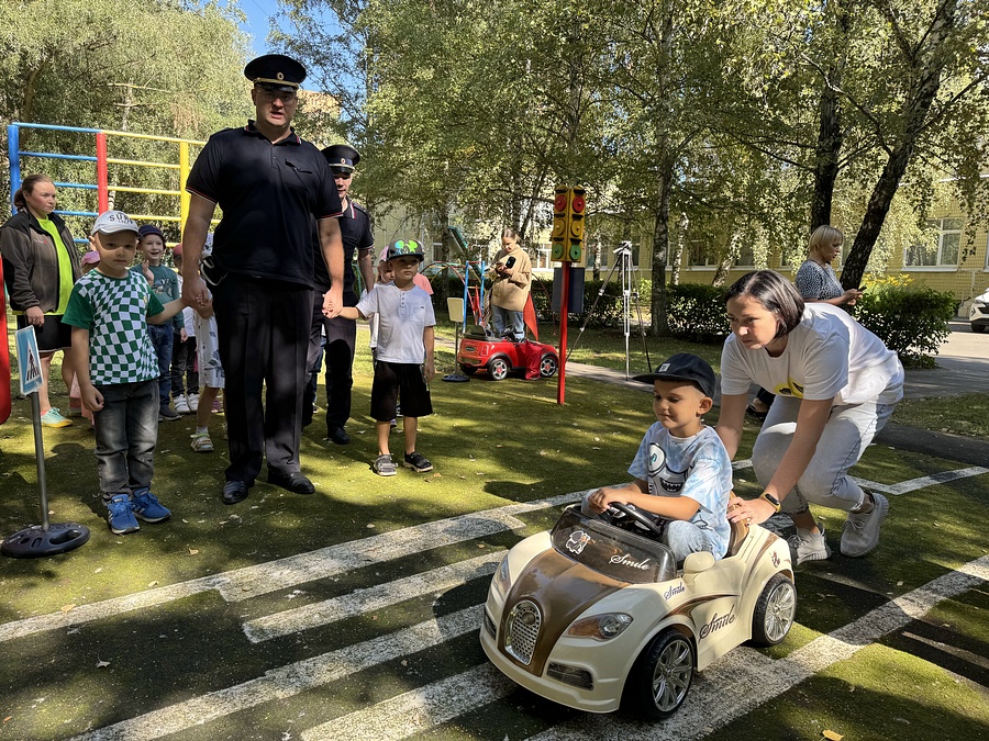 ГАИ текст 2, В Одинцовском округе прошел «Единый день безопасности дорожного движения»